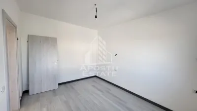 Duplex nou,pe parter,3 camere,2 bai,Dumbravita,la cheie - foto 2