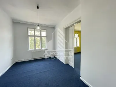 Spatiu pentru birouri, 4 incaperi, 108 mpu Centru/ Baile Neptun - foto 1