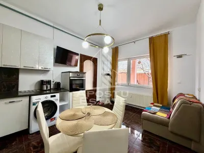 Casa indiviuala de vanzare,7 camere, teren 600 mp, zona Lipovei - foto 7