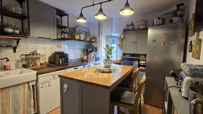 Apartament de vanzare cu 3 camere, mobilat utilat, zona Bucovina - foto 8
