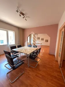 Apartament pretabil birouri, 4 incaperi, 130 mp, Central Timisoara - foto 8