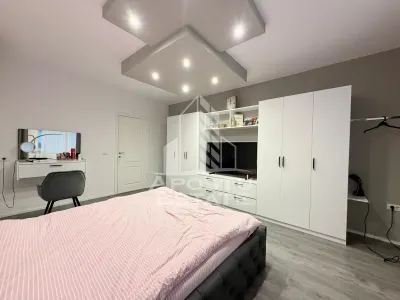 Casa individuala de vanzare, complet renovata, zona Giarmata - Giarmata
