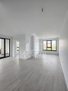Apartament cu 2 camere,de vanzare,Calea Torontalului,Timisoara - foto 3