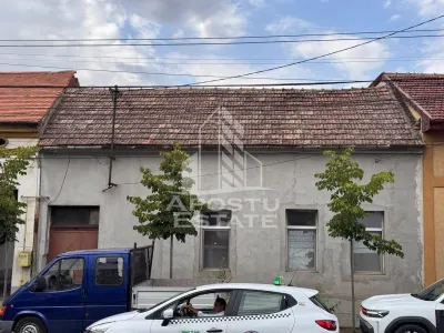 Casa cu acces stradal si posibilitate de recompartimentare - foto 10