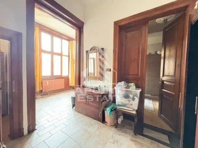 Apartament elegant in palat istoric restaurat, Timisoara Piata Maria - foto 5