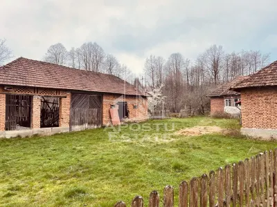 Casa cu potential amenajare pescarie- Zona Varfurile - foto 10