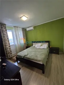 Podu Ros, 2 camere decomandate, 60 mp, etaj intermediar, bloc fara risc - foto 1