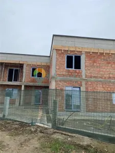 DANCU, Casa tip vila, P+1, 2 bai, 3 dormitoare, 140000euro - foto 15