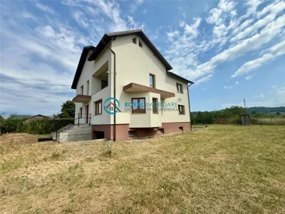 Royal Imobiliare - Vanzare Vila zona Boldesti Scaieni - foto 2
