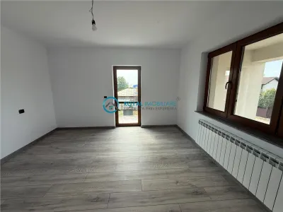 Royal Imobiliare - Vanzare Vila zona Boldesti Scaieni - foto 16