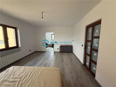 Royal Imobiliare - Vanzare Vila zona Boldesti Scaieni - foto 18