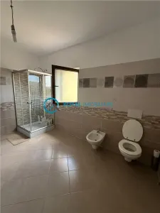 Royal Imobiliare - Vanzare Vila zona Boldesti Scaieni - foto 22