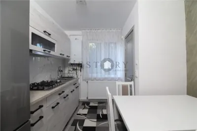 Apartament 3 camere decomandate in Manastur, cu acces rapid spre oras - Cluj-Napoca