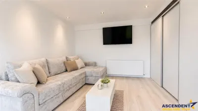 Teren 1.640 mp cu cabana moderna, foisor, gratar, atmosfera de vacanta, Rasnov, Brasov - foto 2