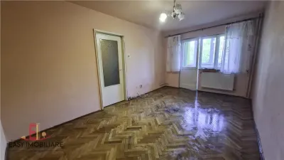 Apartament 2 camere, etaj 1, pe Bld. 1848 , decomandat, cu lift. - Targu Mures