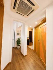 Apartament 2 camere decomandat zona Tractorul - foto 4